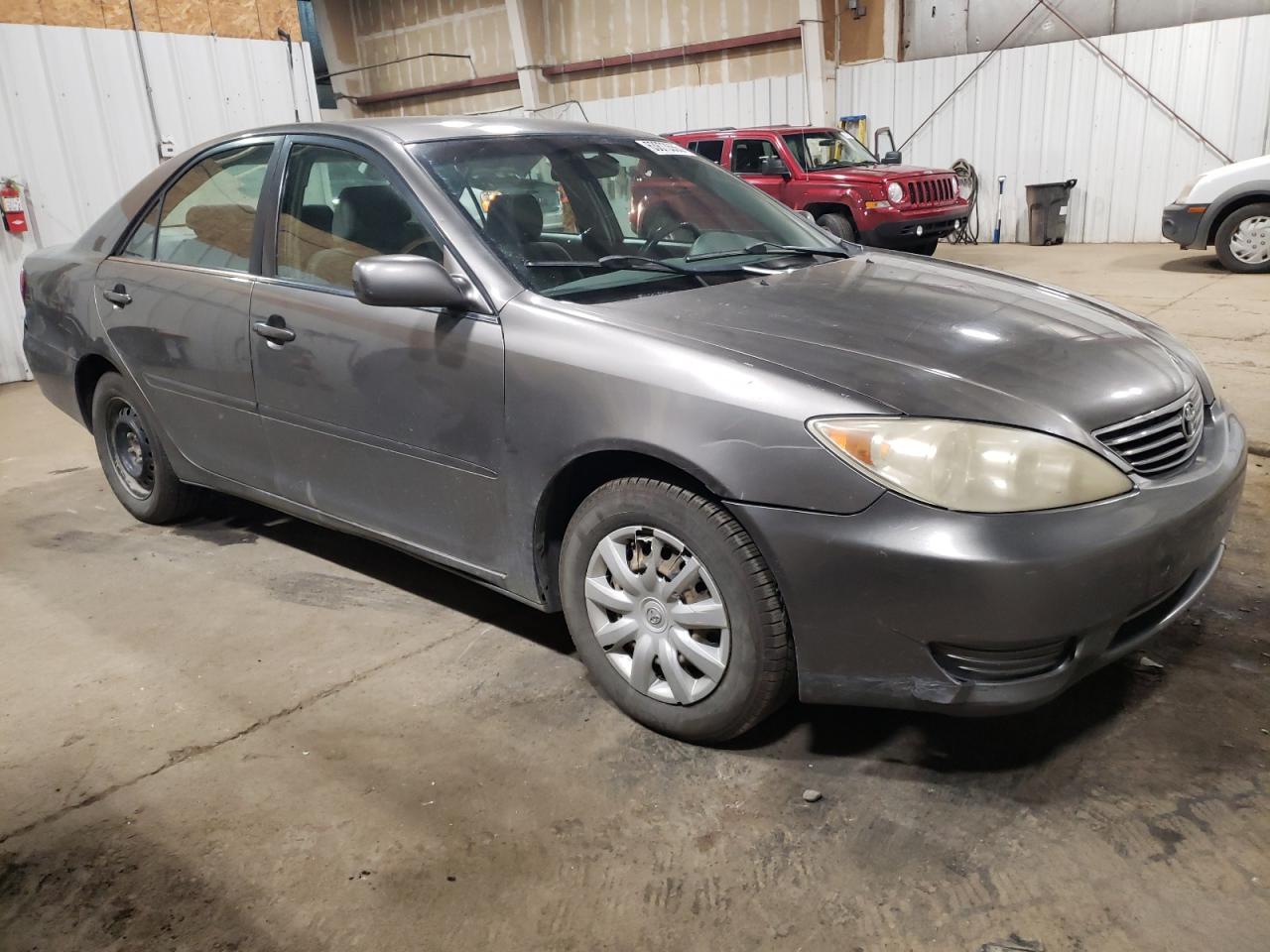 2005 Toyota Camry Le - Фото 4