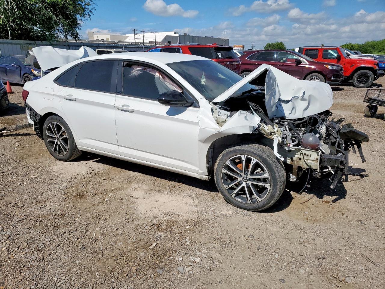2023 Volkswagen Jetta Sport - Фото 4