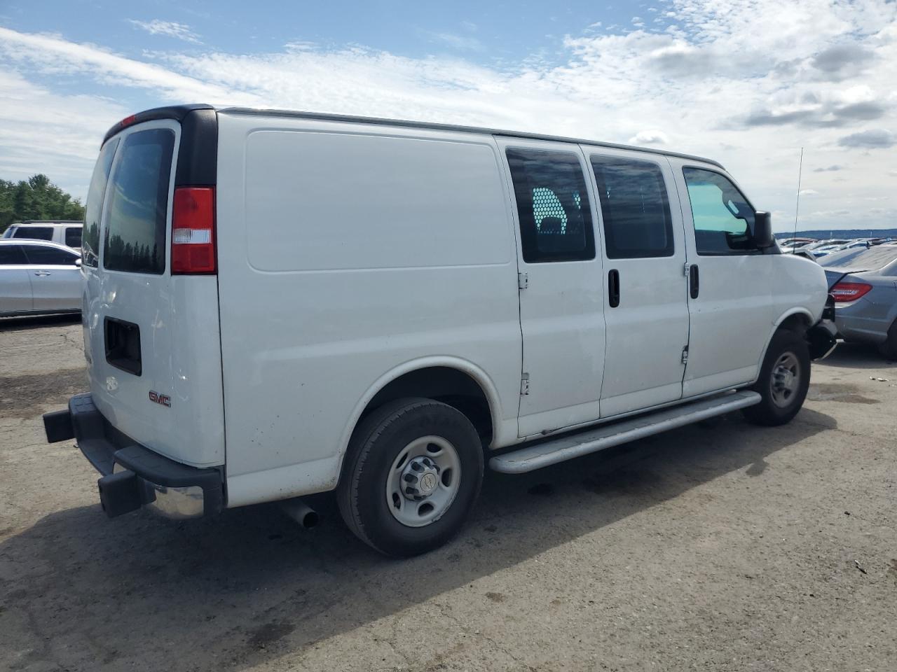 2021 GMC Savana G2500 - Image 3