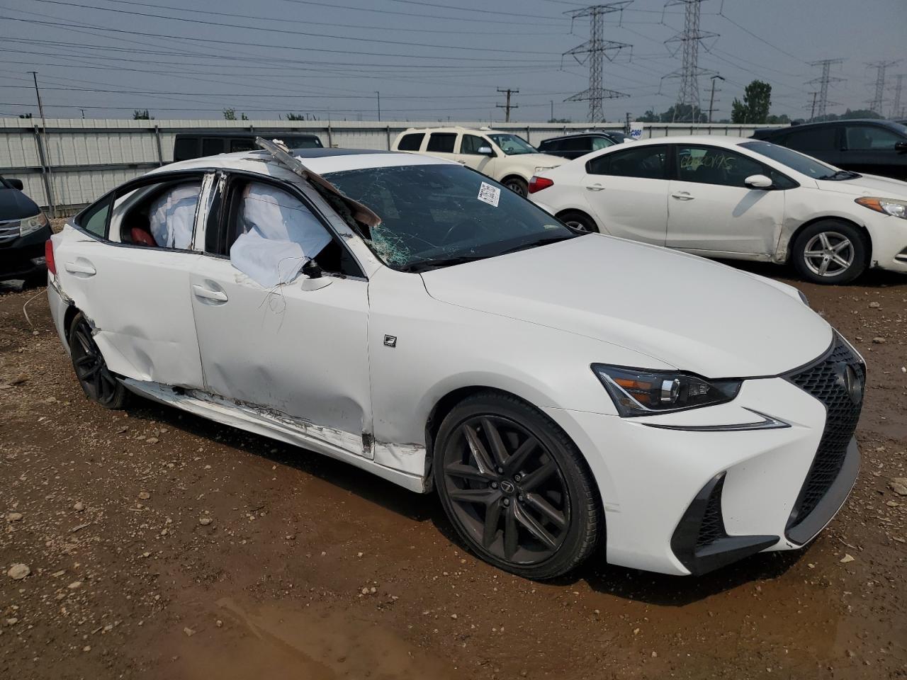 2017 Lexus Is 300 - Фото 4