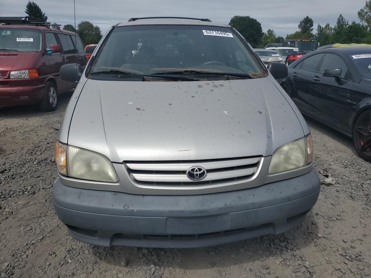2002 Toyota Sienna Ce - Image 5