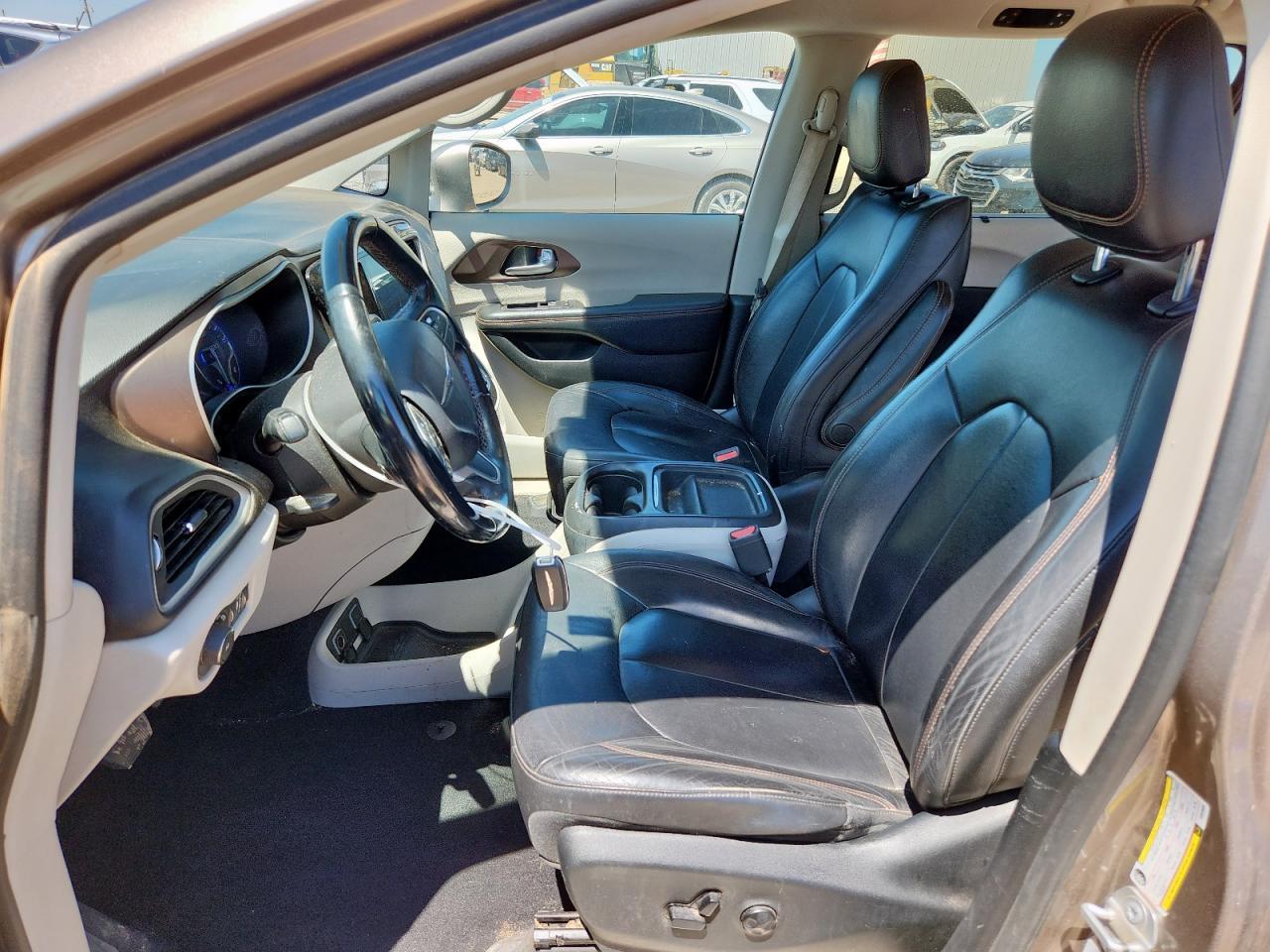 2017 Chrysler Pacifica Touring L - Фото 7
