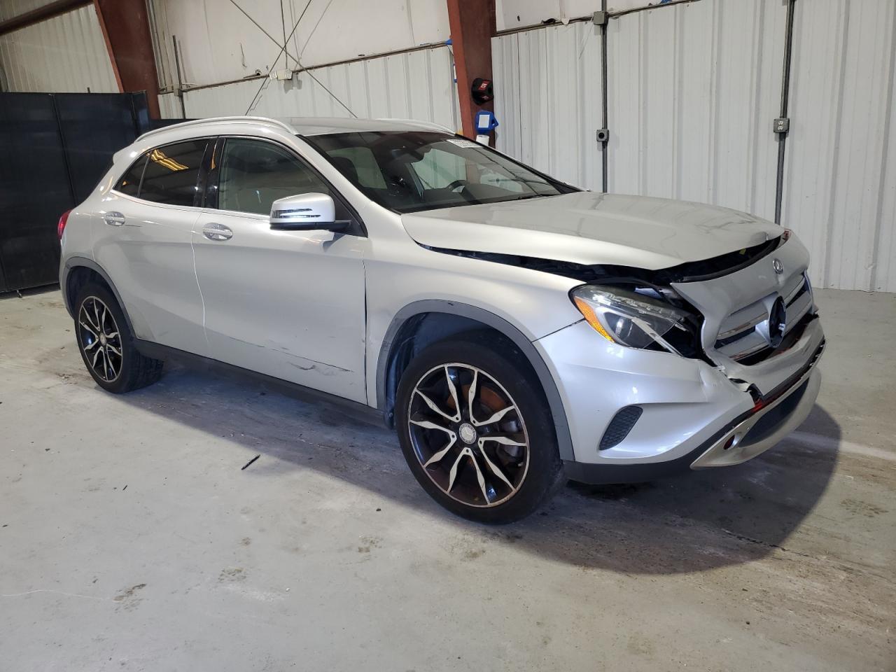 2017 Mercedes-Benz Gla 250 4Matic - Фото 4