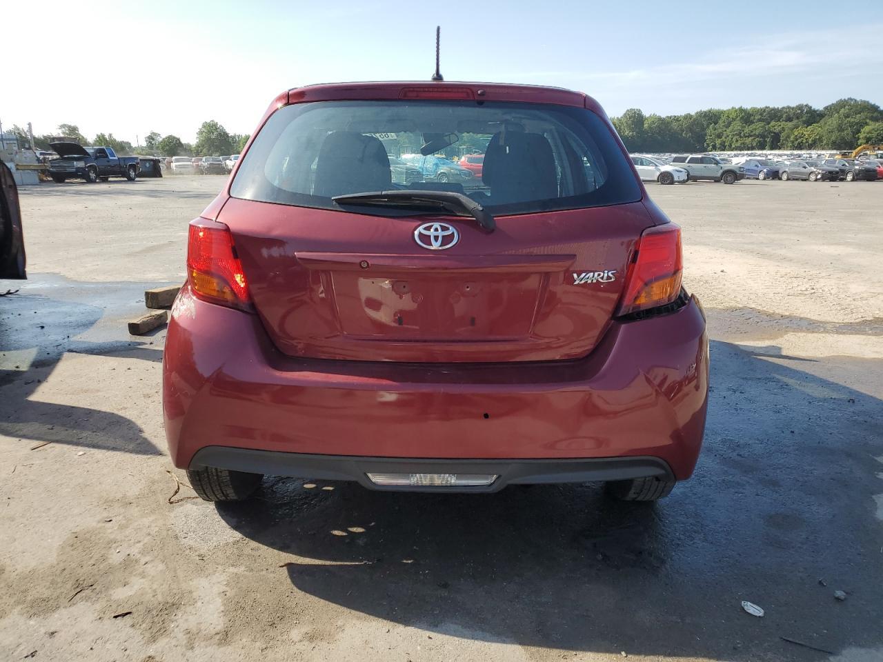 2017 Toyota Yaris 5-Door L Fleet - Image 6