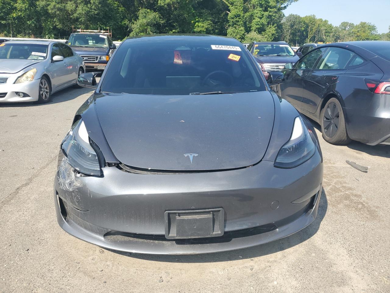 2023 Tesla Model 3 - Фото 5