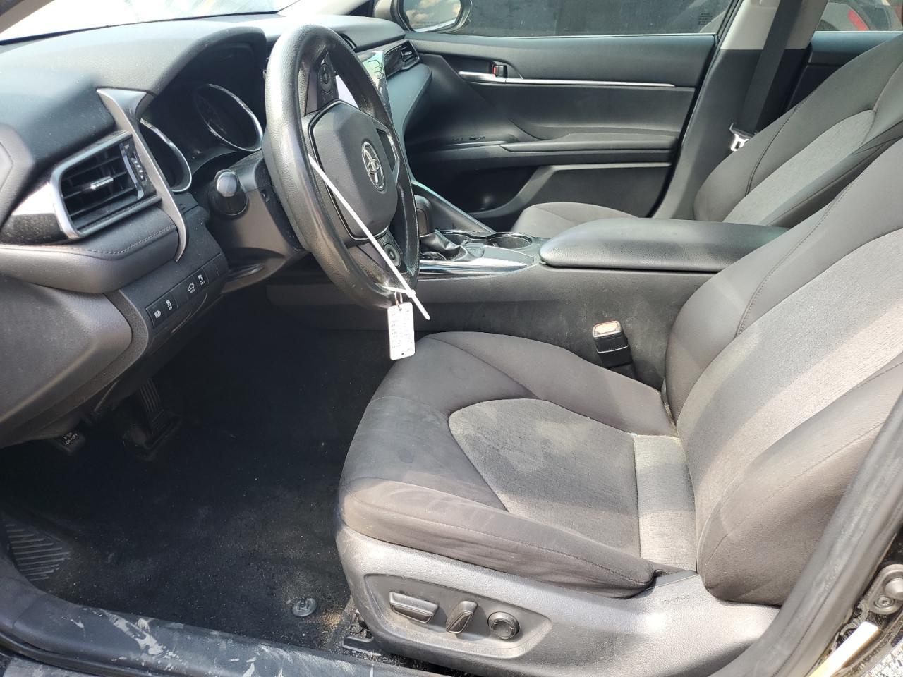 2019 Toyota Camry L - Image 7