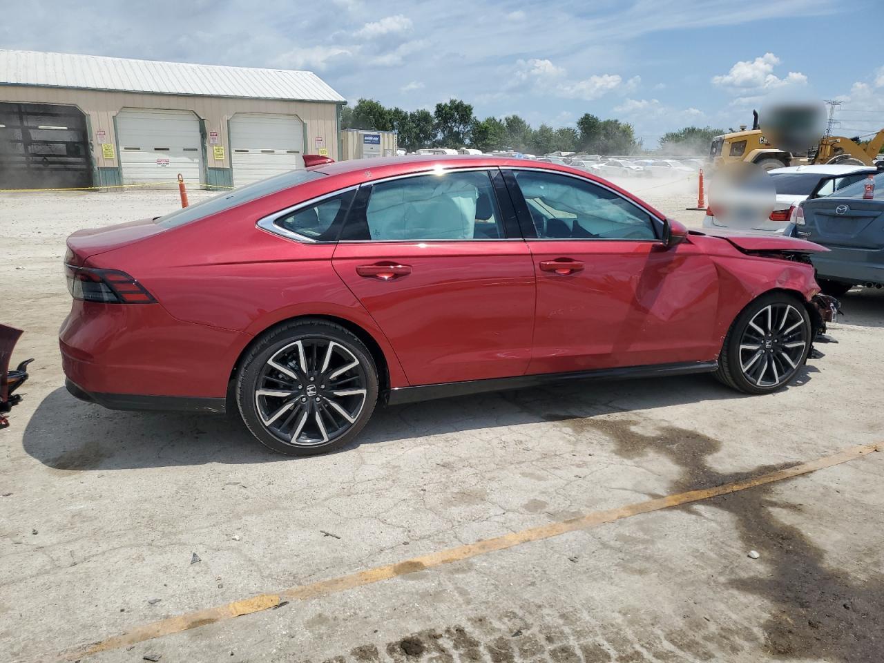2025 Honda Accord Touring Hybrid - Image 3