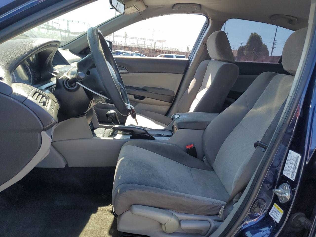 2010 Honda Accord Lx - Image 7