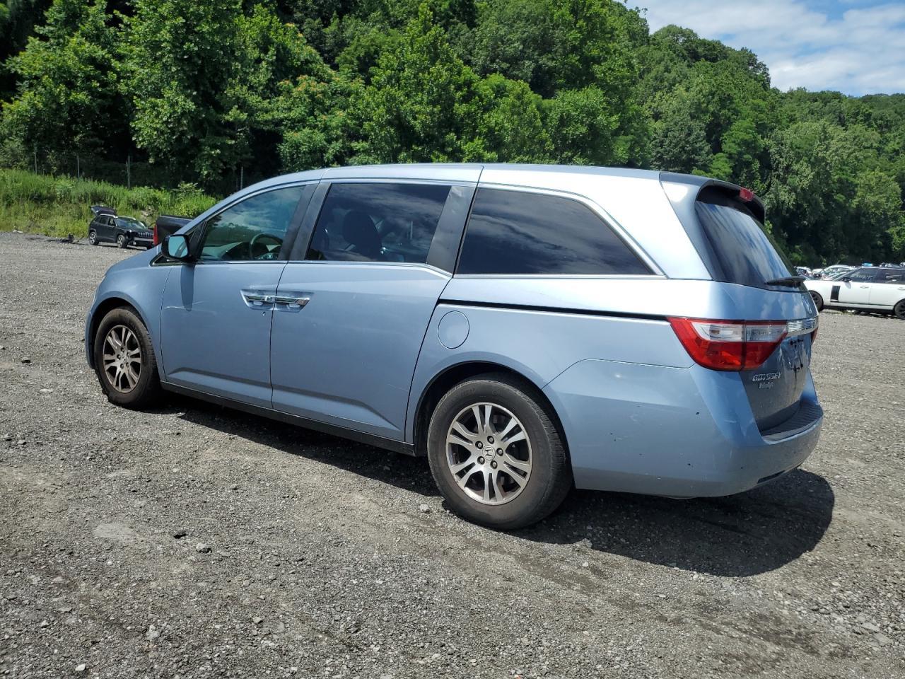2012 Honda Odyssey Ex - Image 2