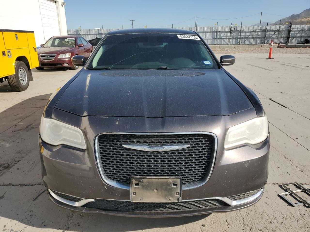 2015 Chrysler 300 Limited - Image 5