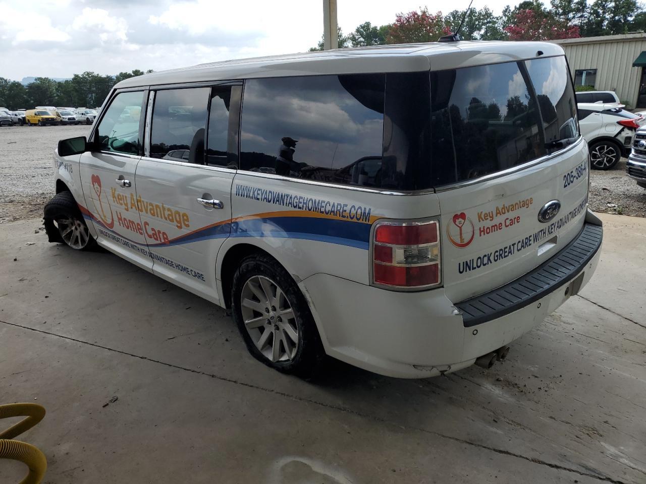 2010 Ford Flex Sel - Image 2