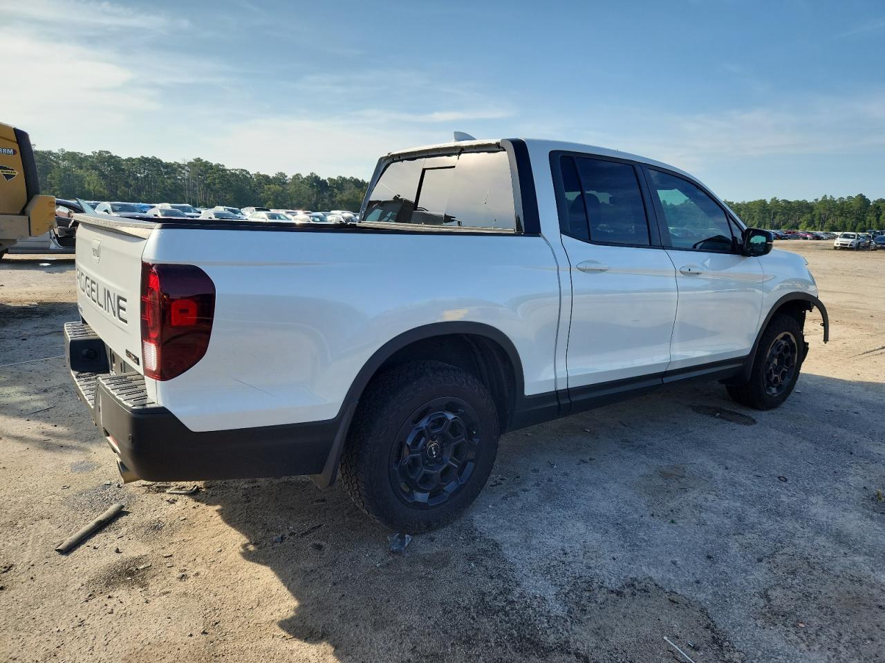 2025 Honda Ridgeline Trail Sport - Image 3
