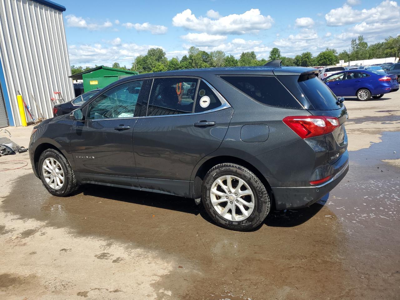 2018 Chevrolet Equinox Lt - Image 2