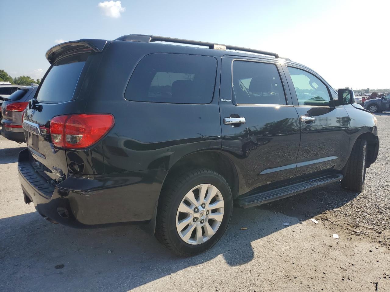 2013 Toyota Sequoia Platinum - Фото 3