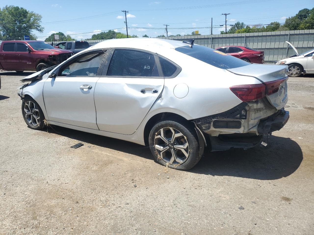 2019 Kia Forte Fe - Image 2