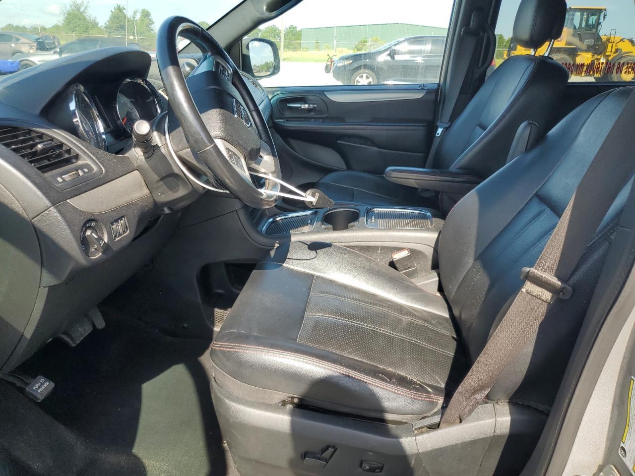 2017 Dodge Grand Caravan Gt - Image 7