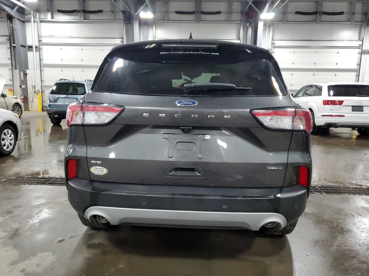 2020 Ford Escape Se Sport - Image 6