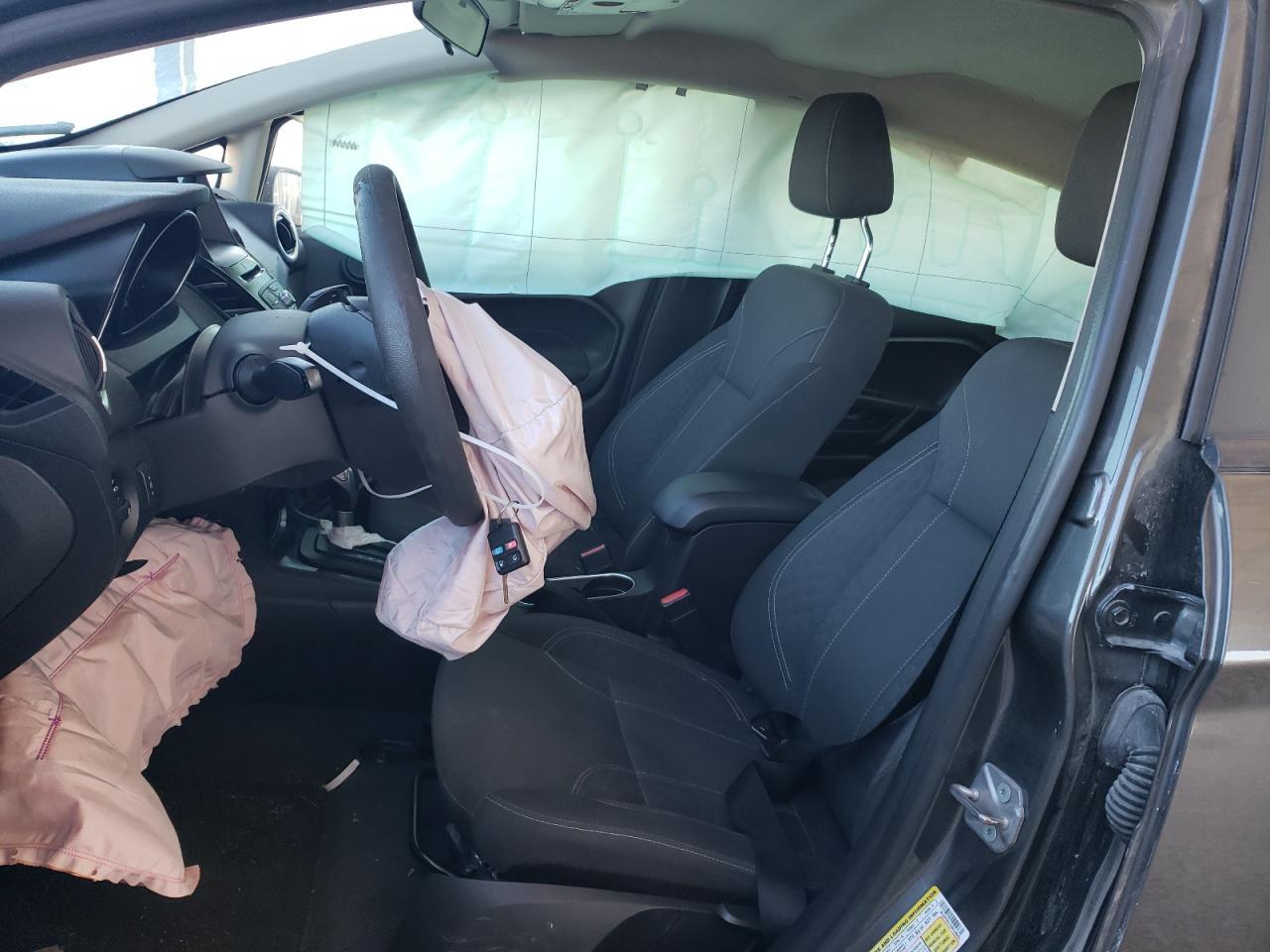 2019 Ford Fiesta Se - Фото 7