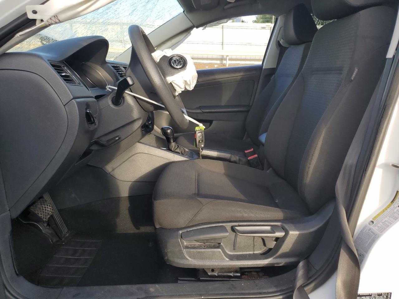 2015 Volkswagen Jetta Base - Фото 7