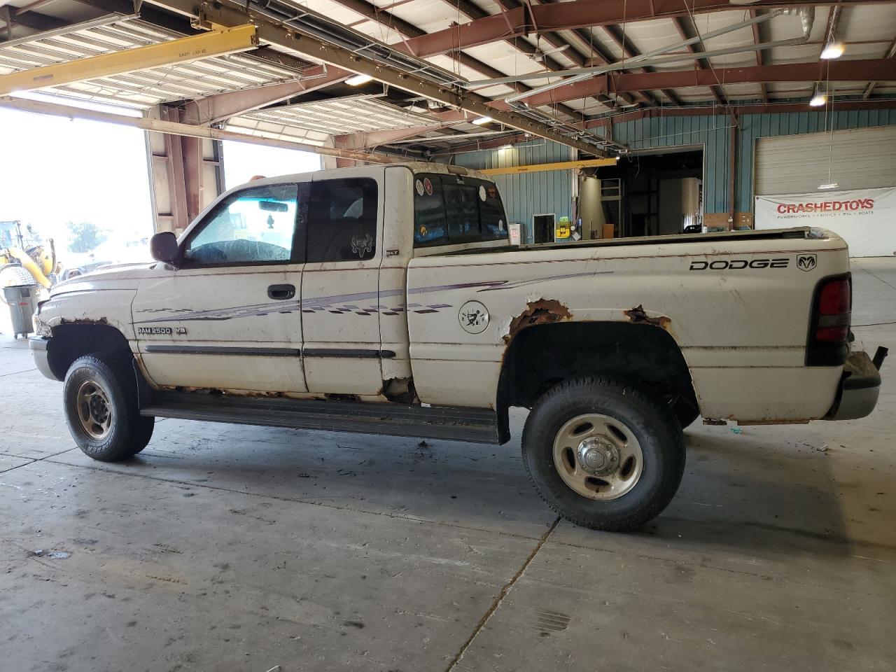 2000 Dodge Ram 2500 - Фото 2