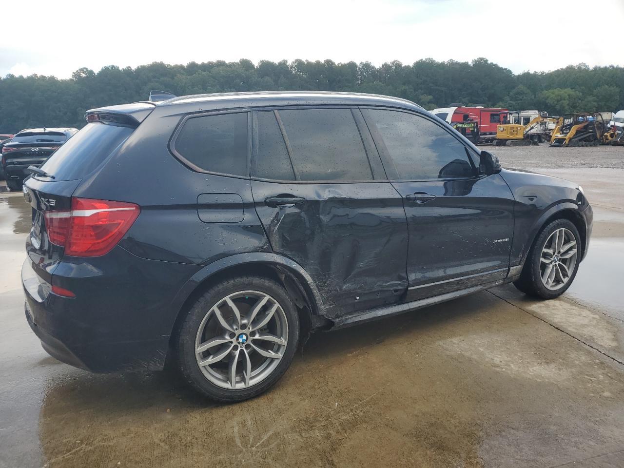 2017 BMW X3 xDrive28I - Фото 3