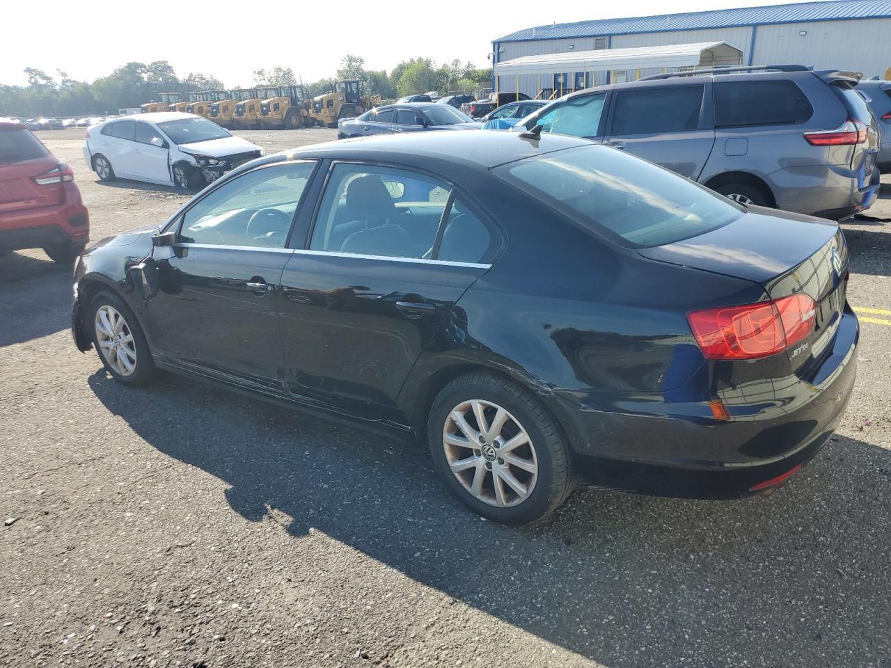 2013 Volkswagen Jetta Se - Фото 2