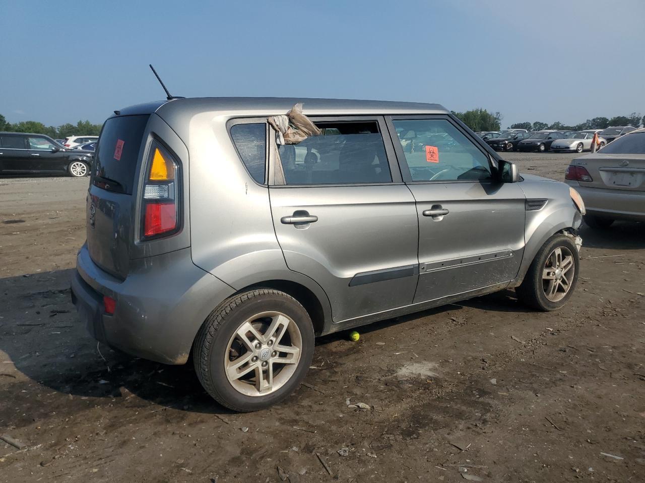 2011 Kia Soul + - Фото 3