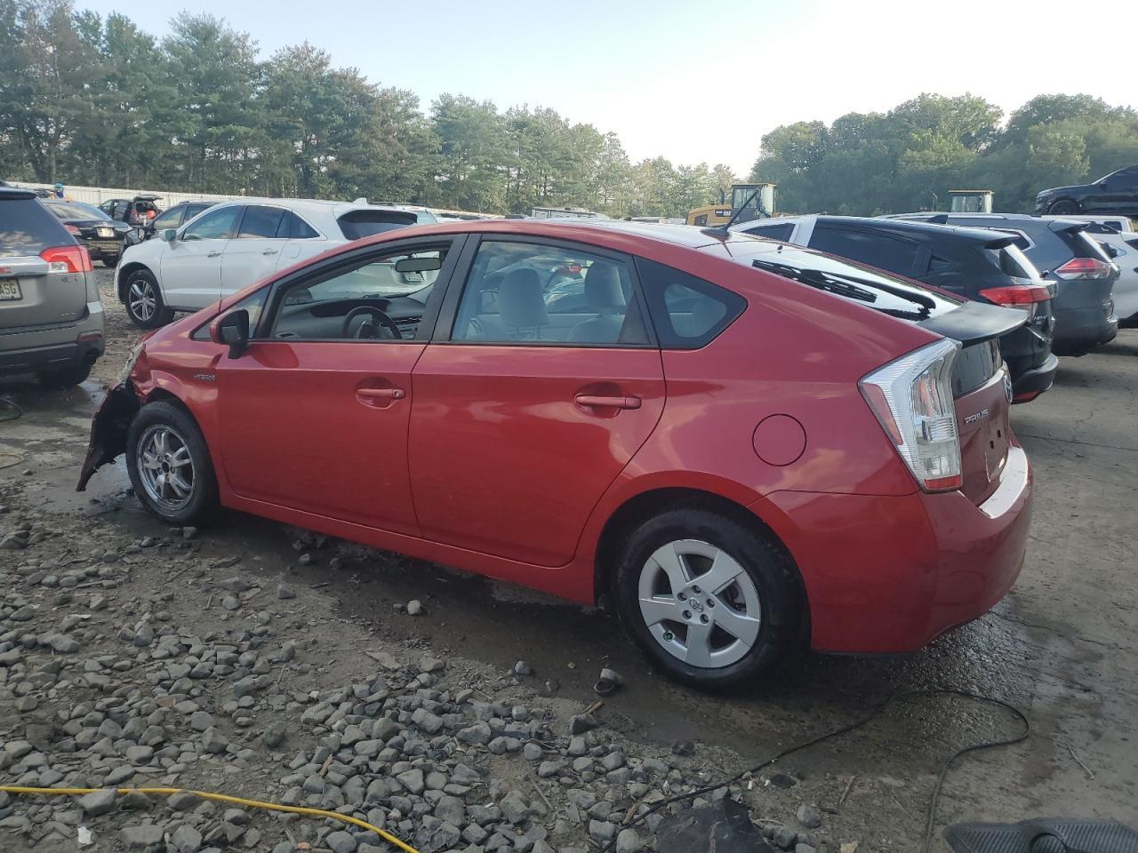 2010 Toyota Prius - Фото 2