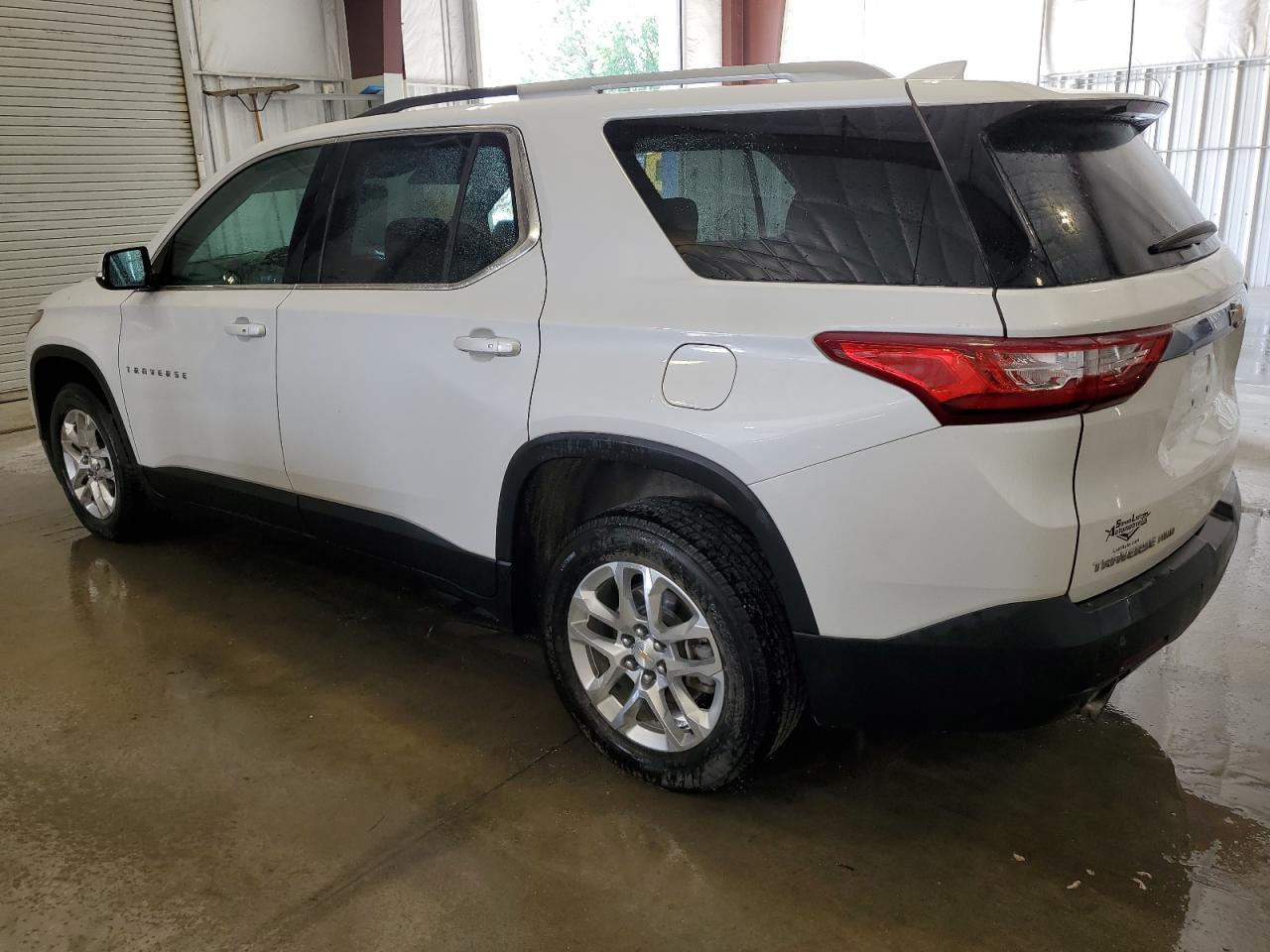 2018 Chevrolet Traverse Lt - Фото 2