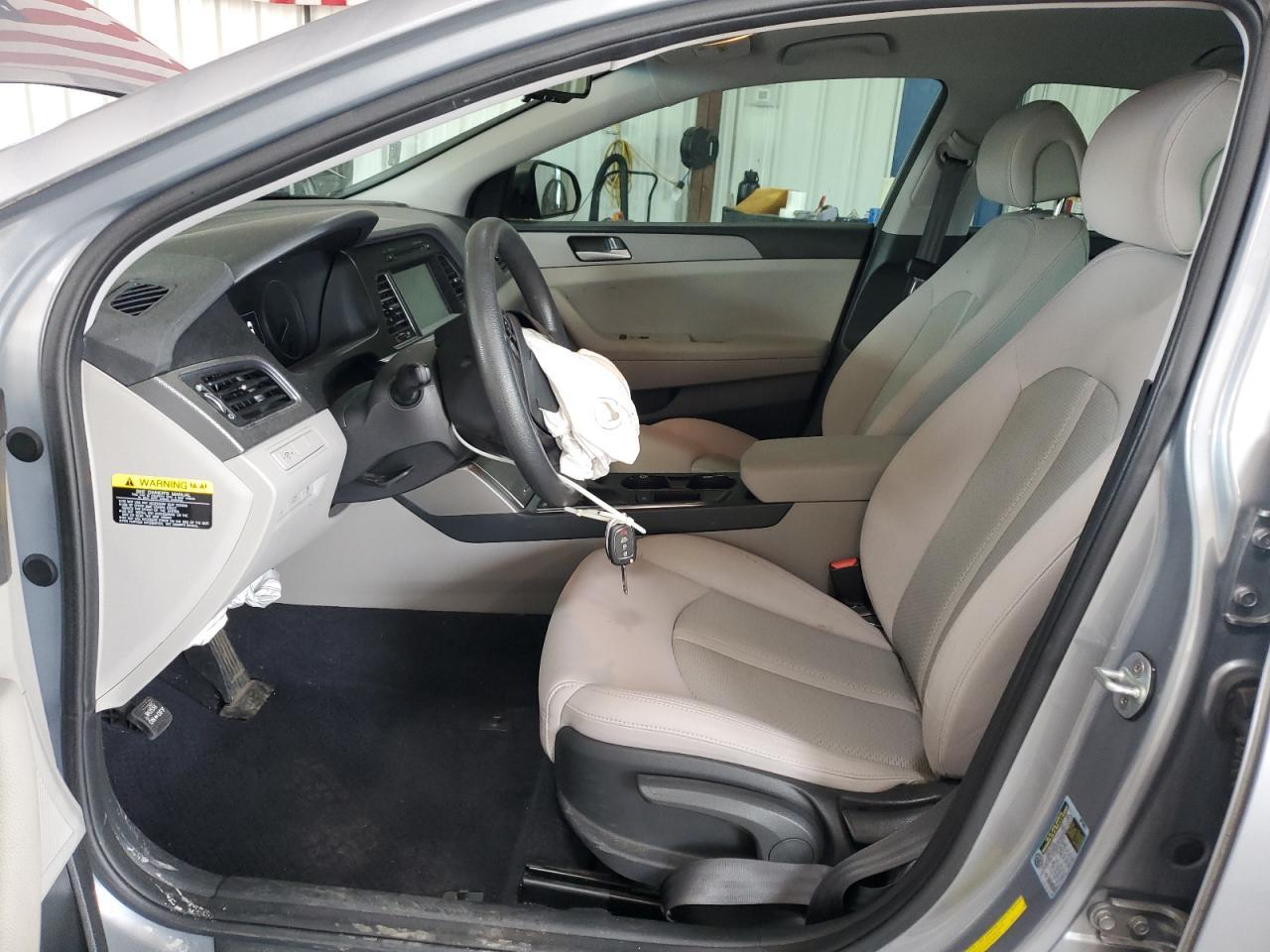 2017 Hyundai Sonata Se - Фото 7