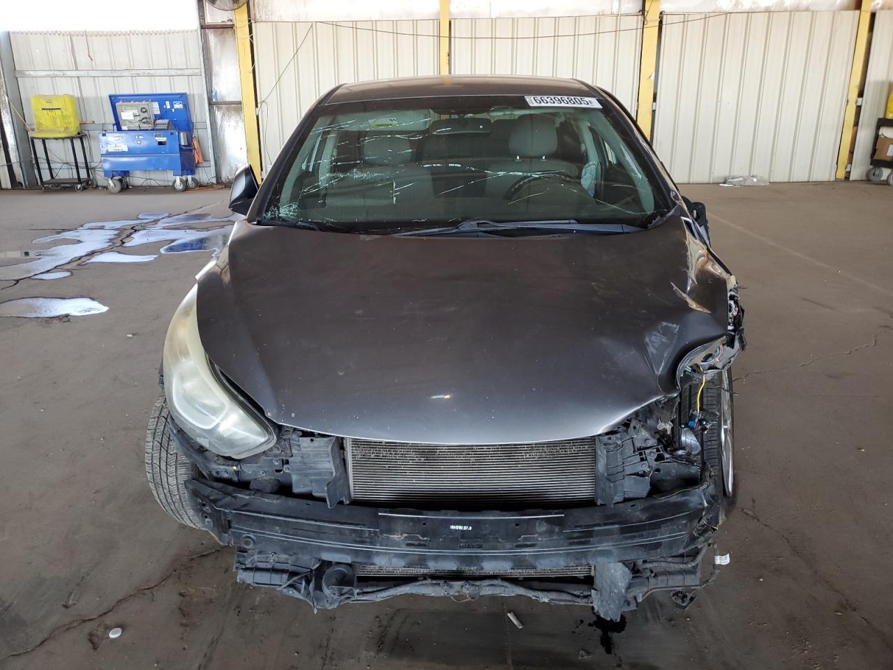 2016 Hyundai Elantra Se - Фото 5