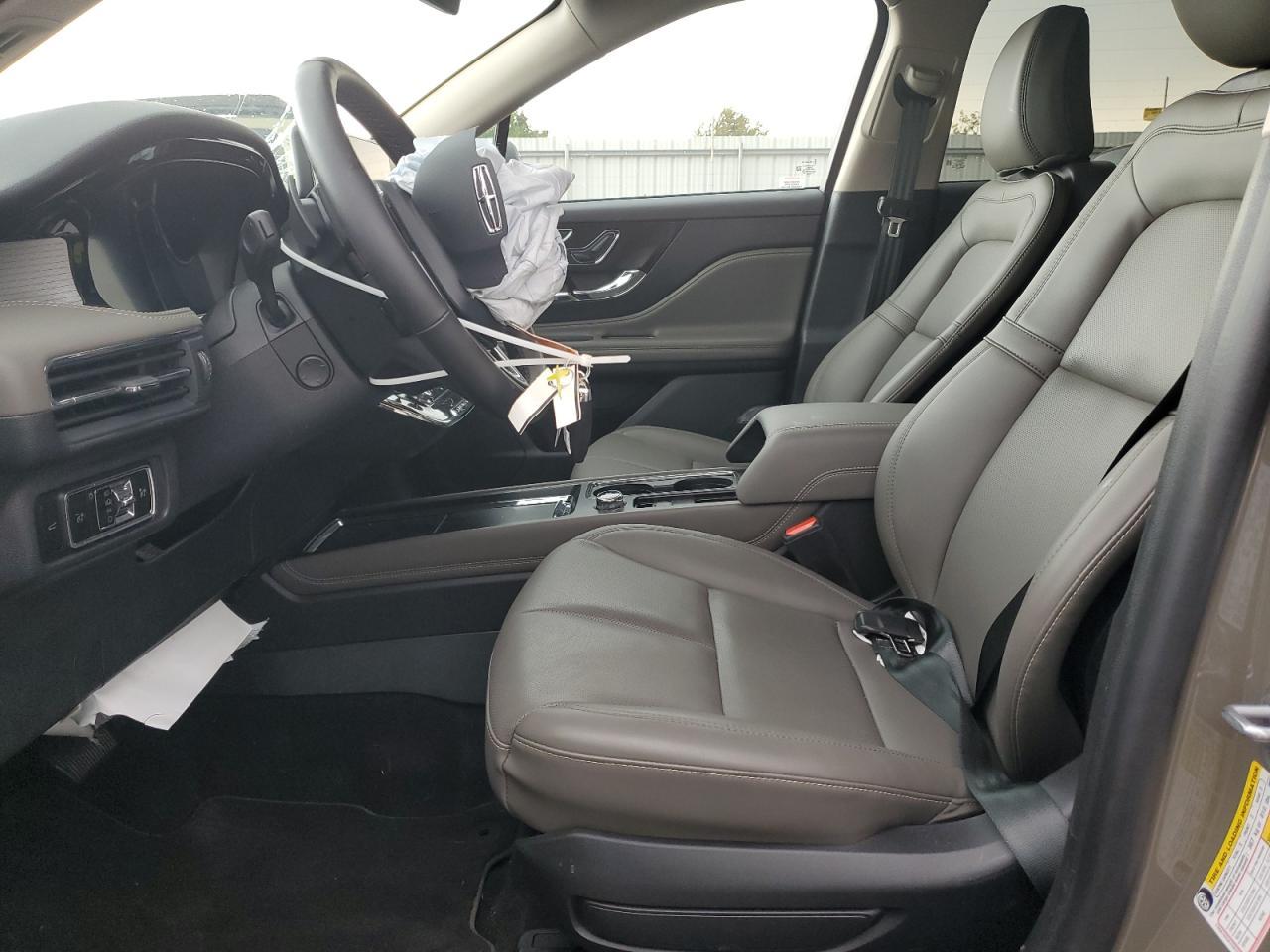 2025 Lincoln Corsair Premiere - Фото 7