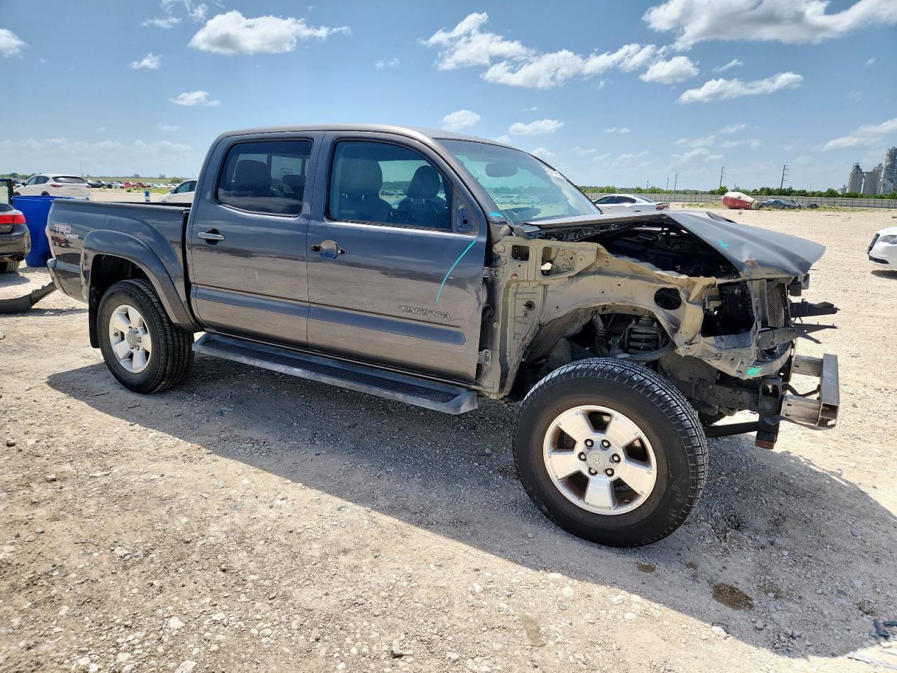 2012 Toyota Tacoma Double Cab - Image 4