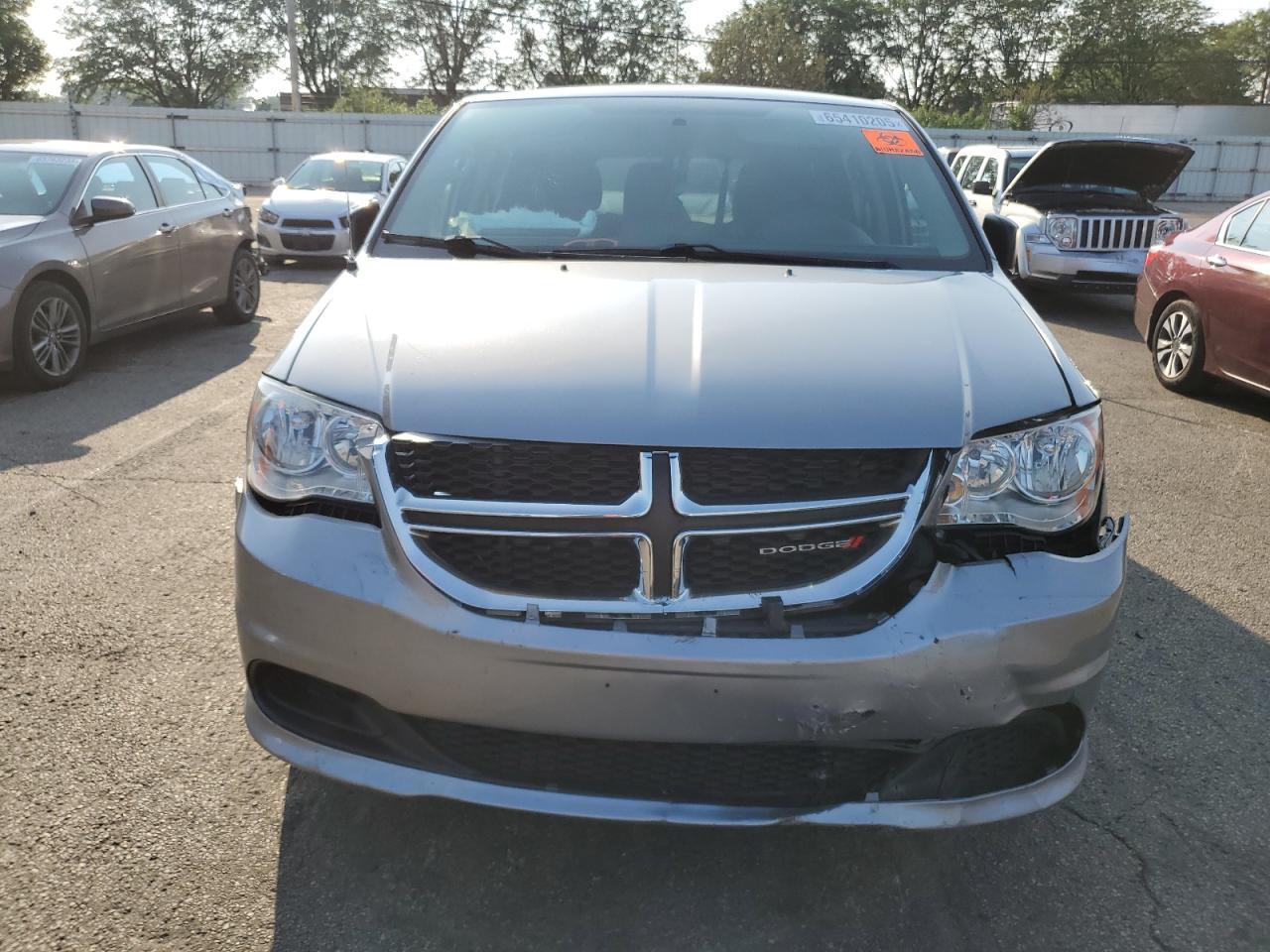 2017 Dodge Grand Caravan Se - Image 5