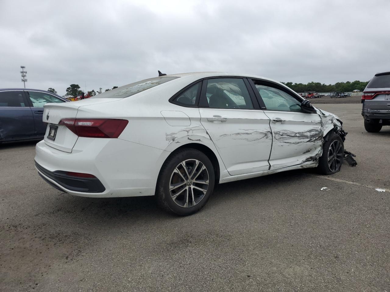 2024 Volkswagen Jetta Sport - Фото 3