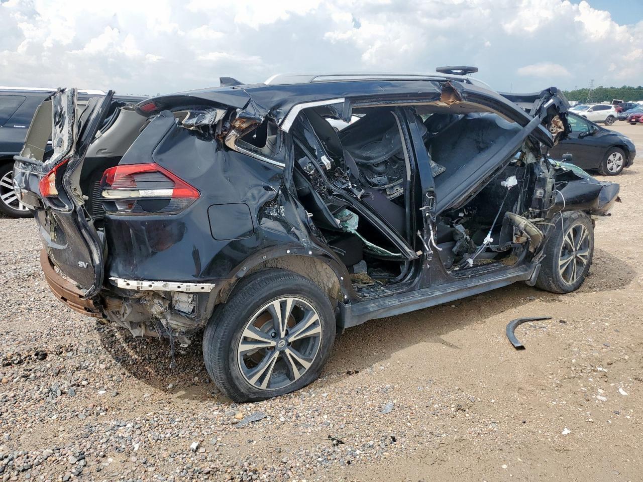 2019 Nissan Rogue S - Фото 3