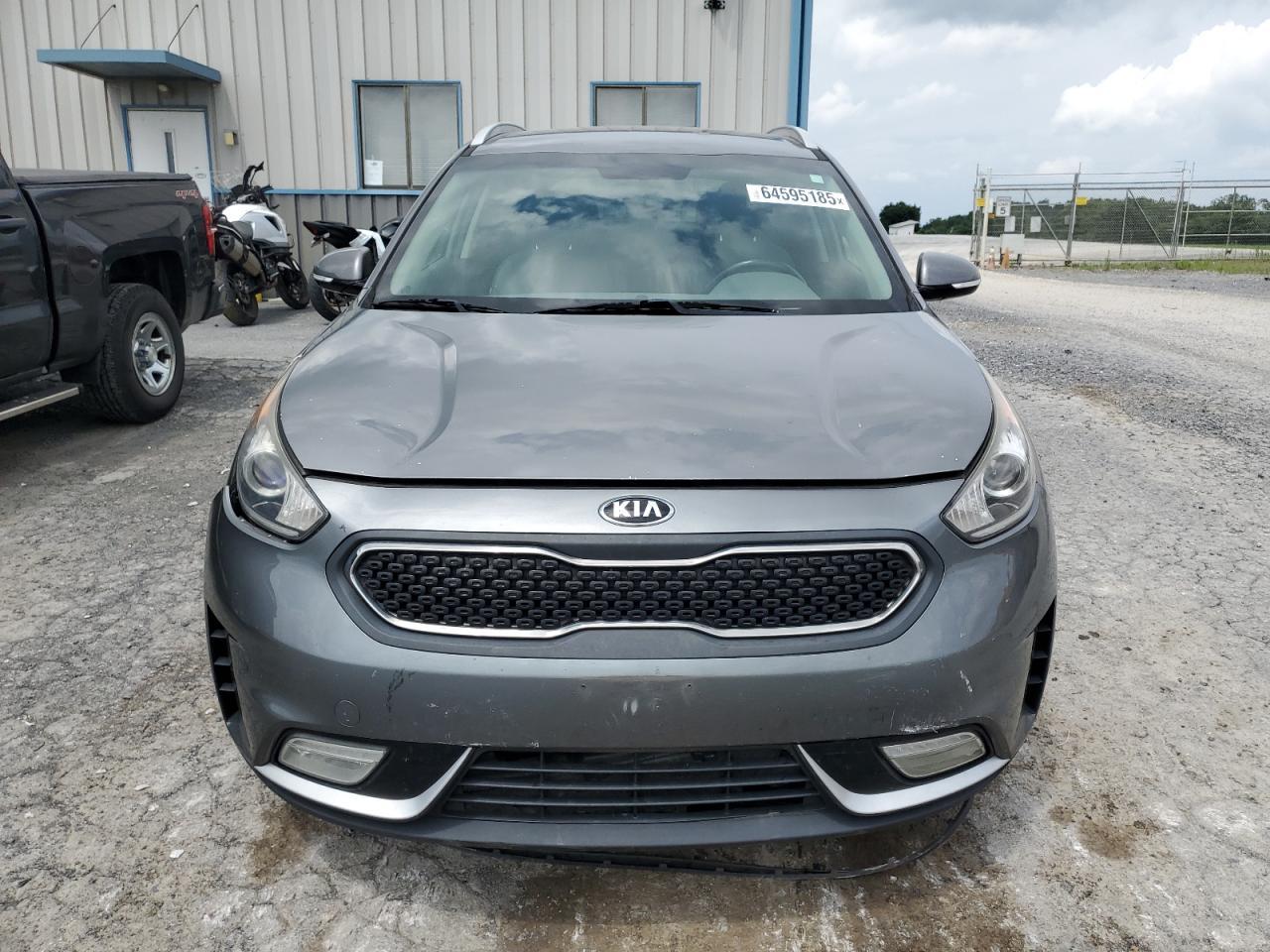 2017 Kia Niro Ex - Фото 5