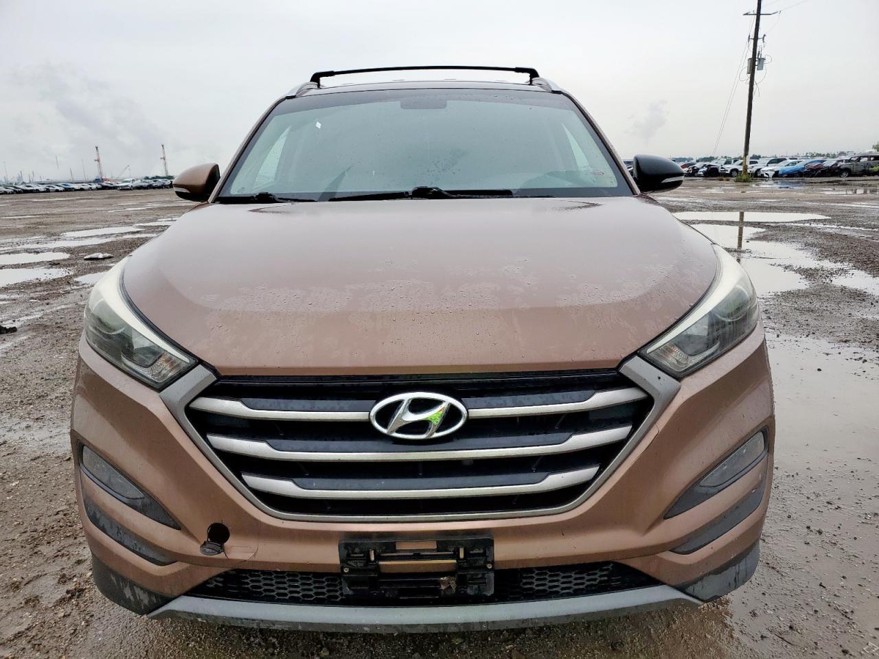 2016 Hyundai Tucson Limited - Image 5