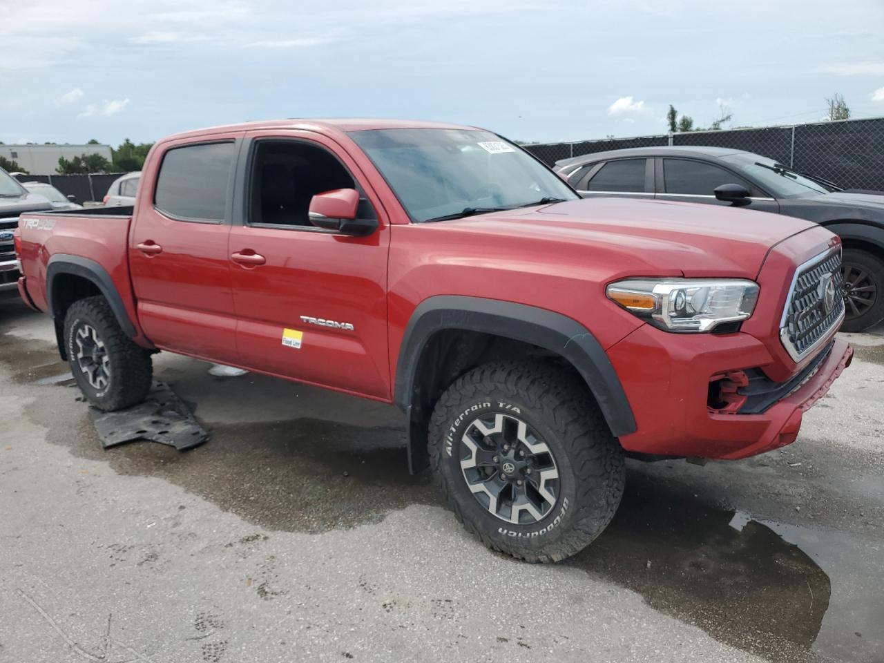 2019 Toyota Tacoma Double Cab - Фото 4