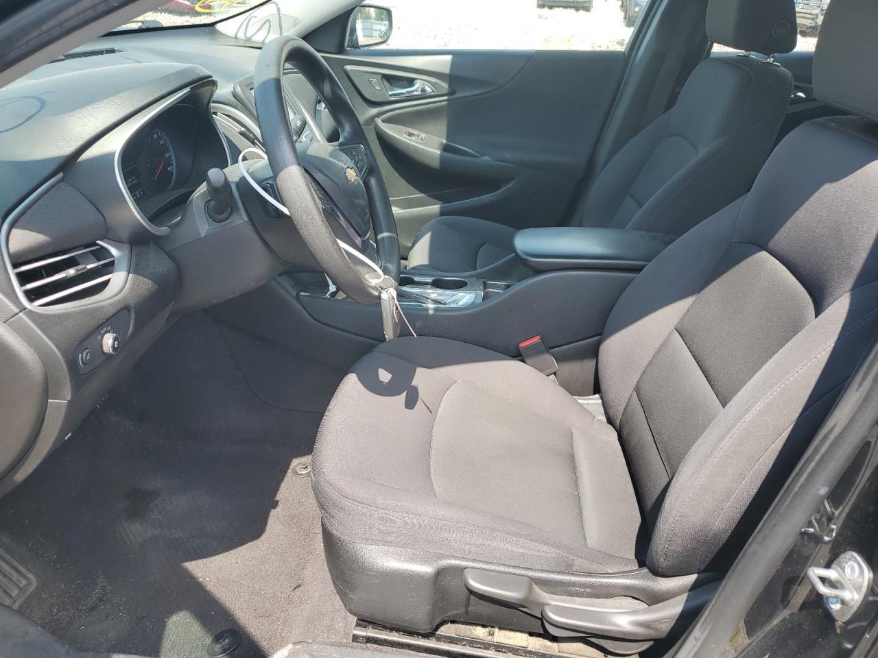 2017 Chevrolet Malibu Ls - Фото 7