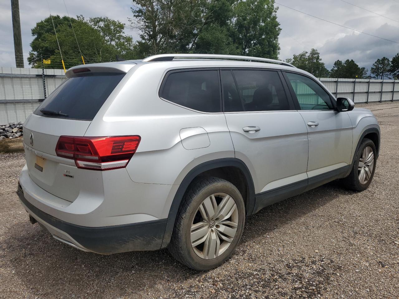 2019 Volkswagen Atlas Se - Фото 3