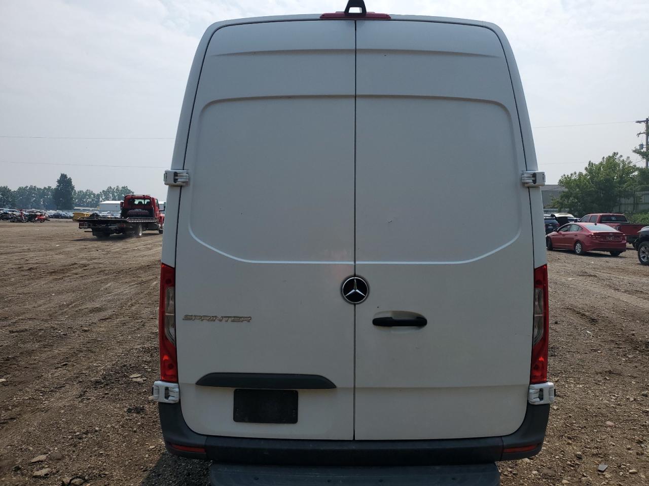 2021 Mercedes-Benz Sprinter 2500 - Фото 6
