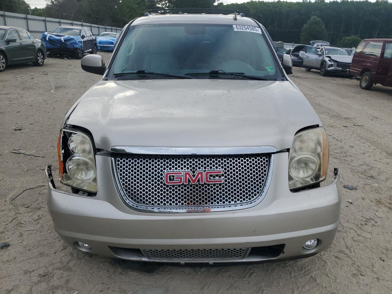 2008 GMC Yukon Xl K1500 - Фото 5