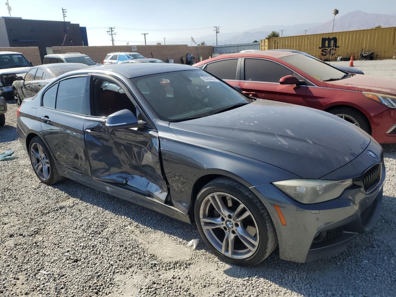 2015 BMW 328 Xi - Image 4