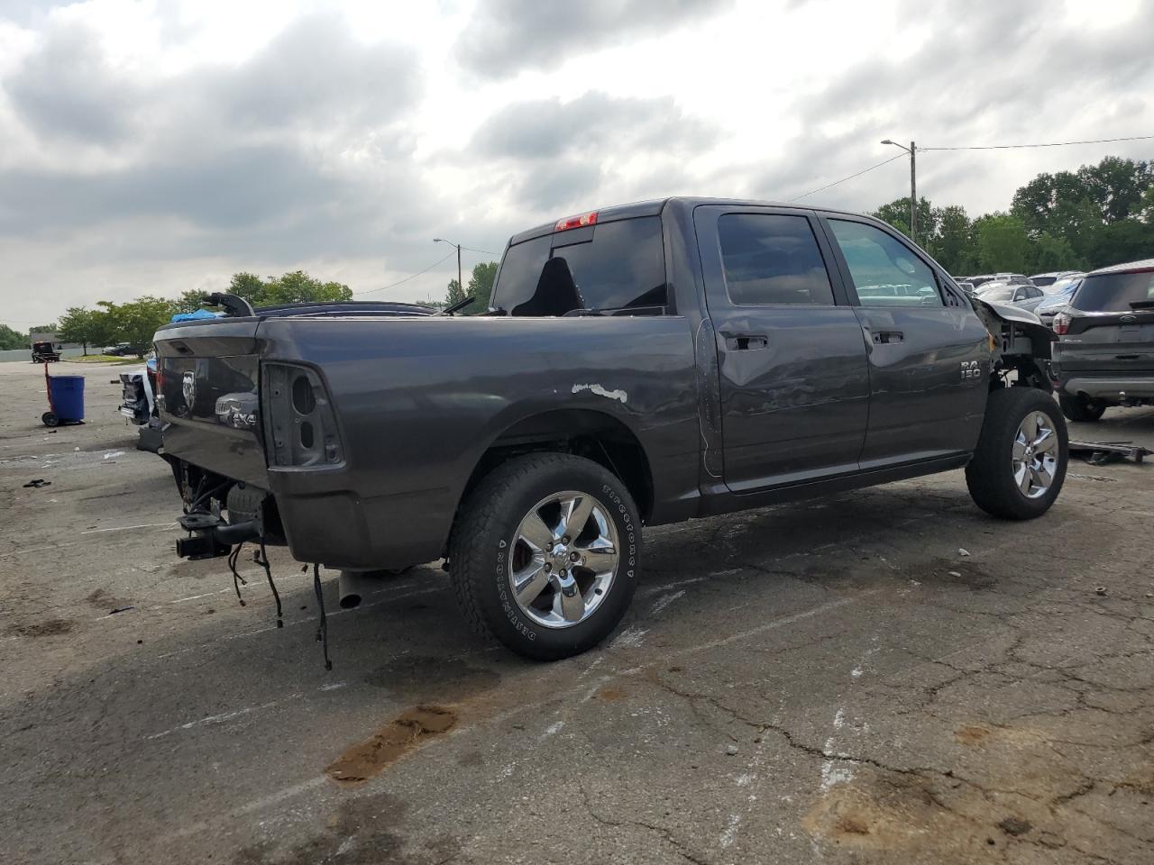 2018 Ram 1500 Slt - Фото 3