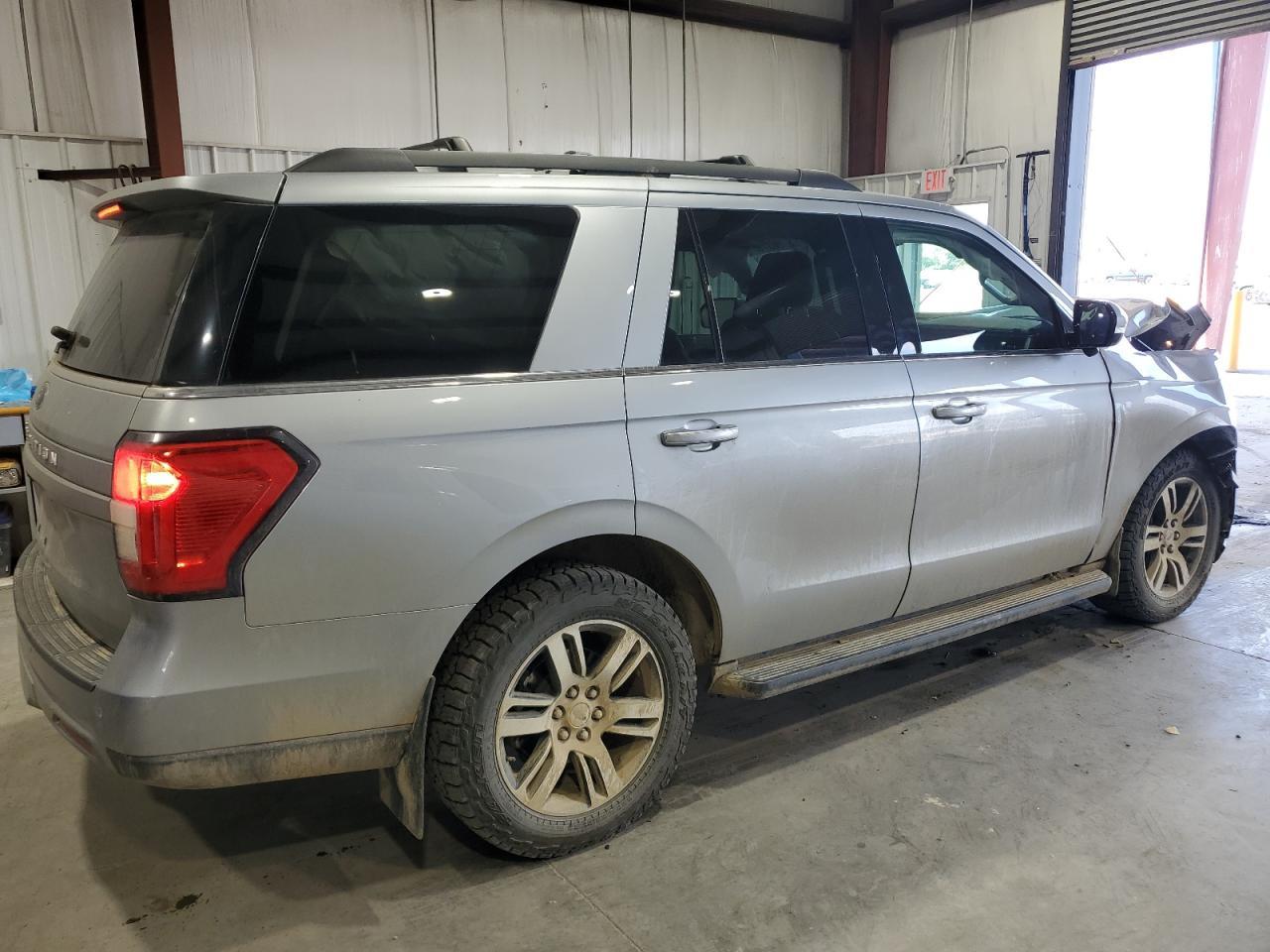 2024 Ford Expedition Xlt - Image 3