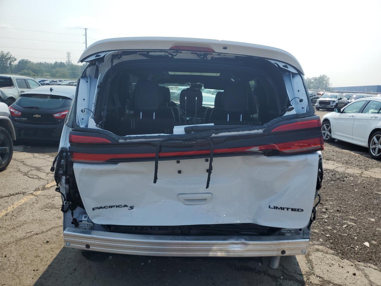 2024 Chrysler Pacifica Limited - Фото 6