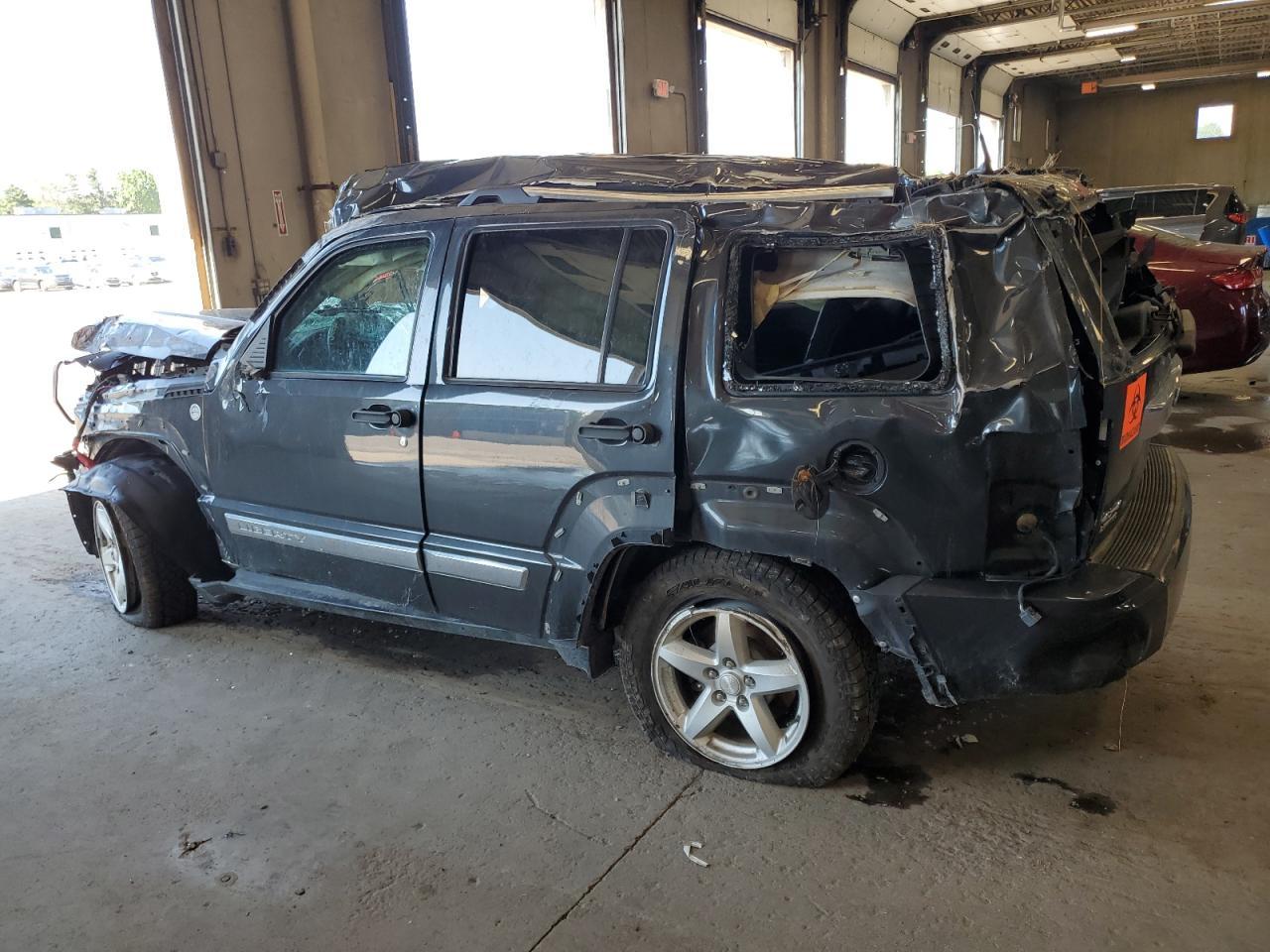 2011 Jeep Liberty Limited - Image 2