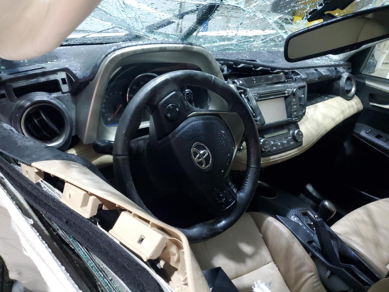 2013 Toyota Rav4 Limited - Image 7