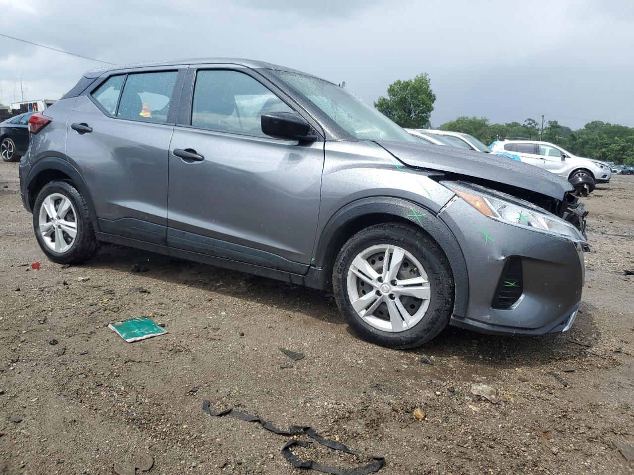 2021 Nissan Kicks S - Фото 4